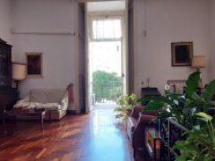Nuda Proprieta' Di Un Ampio Appartamento Con Terrazzo In Zona  Napoli Centro. - 8